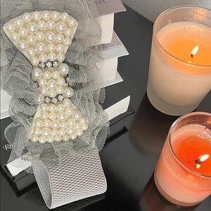 European Culture Pearl and Lace Belt